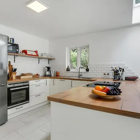 4 Bedroom Front In Sydals بيت للعطل *