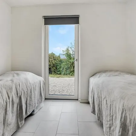 4 Bedroom Front In Sydals بيت للعطل
